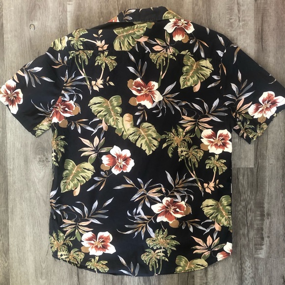 Floral shirt - Picture 2 of 3
